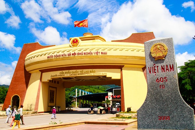 Tour du lịch Hà Nội - Lao Bảo - Quảng Trị 3 ngày 2 đêm